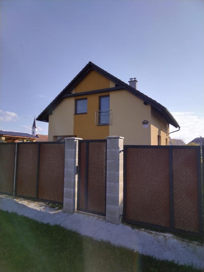 Ubytovanie V Sukromi Horec Liptovský Mikuláš Exterior foto