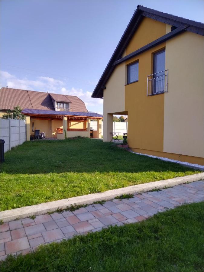 Ubytovanie V Sukromi Horec Liptovský Mikuláš Exterior foto